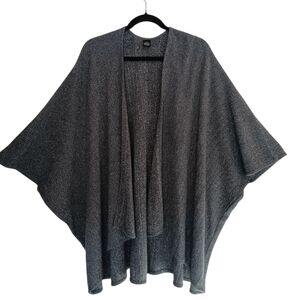 Pancho Wrap Open Front Knit One Size Gray & Silver Metallic Sweater Cover Up